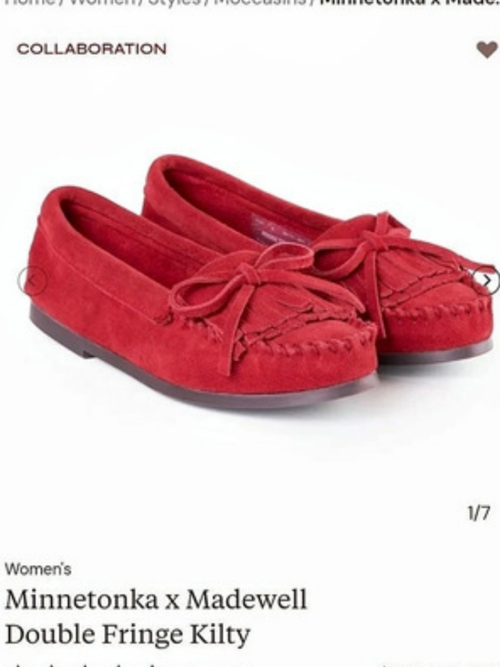 NWT Minnetonka Double Fringe Kilty Moccasins